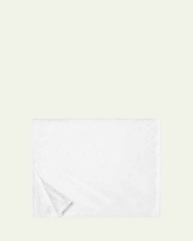 Giza 45 Quatrefoil Queen Duvet Cover